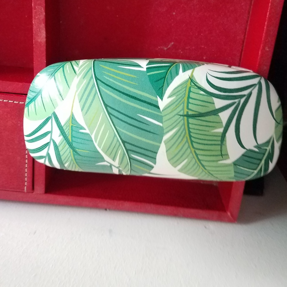 Stella & dot fern eyeglass case new condition